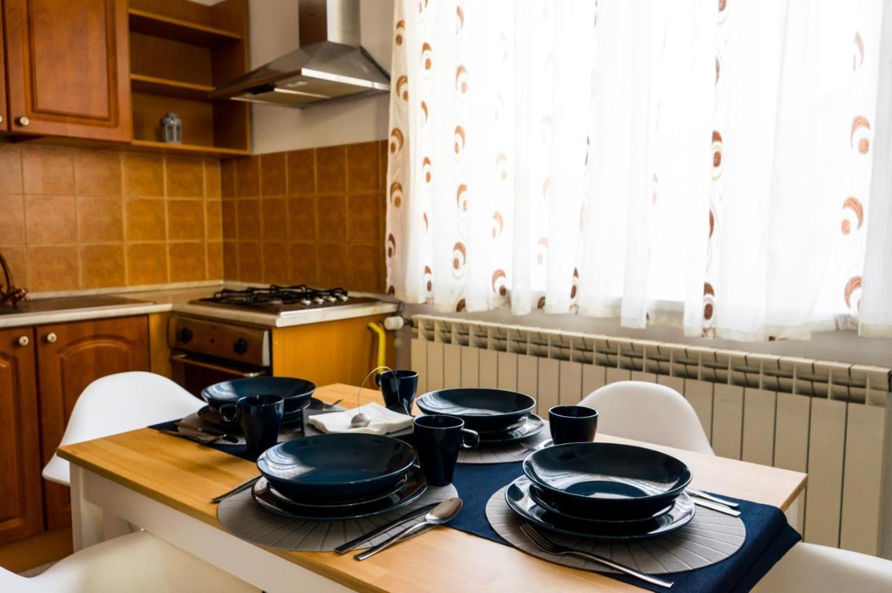 Glamour Ultracentral Apartment Oradea Exterior photo